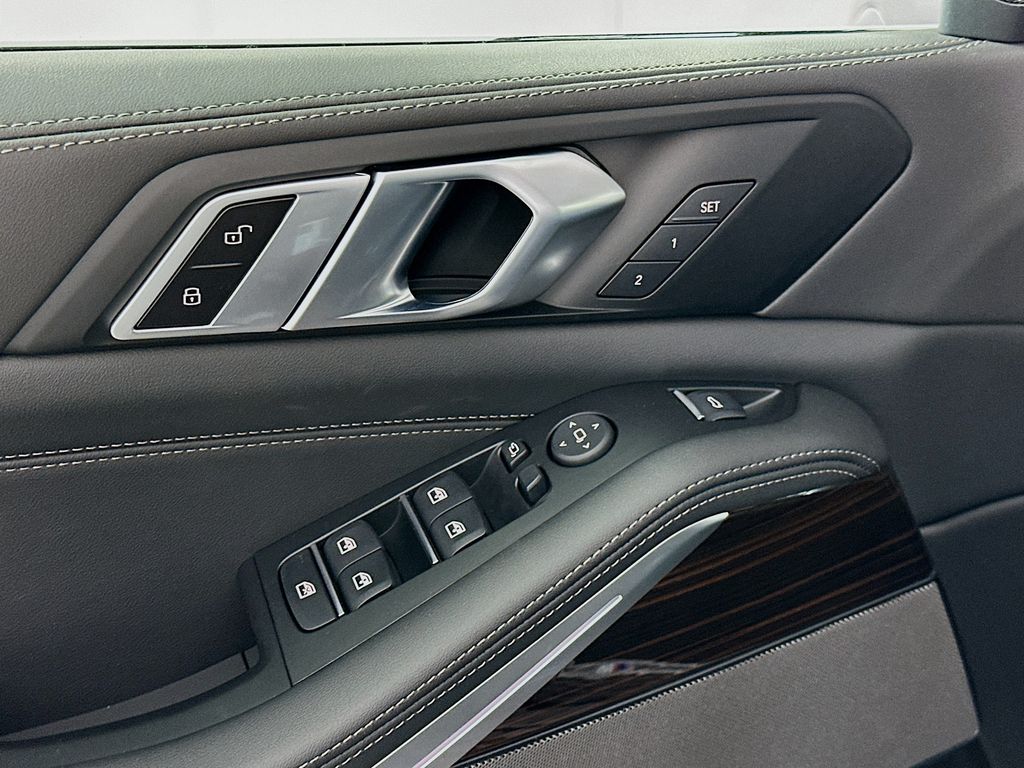 Thumbnail: 2026 BMW X5 - 20