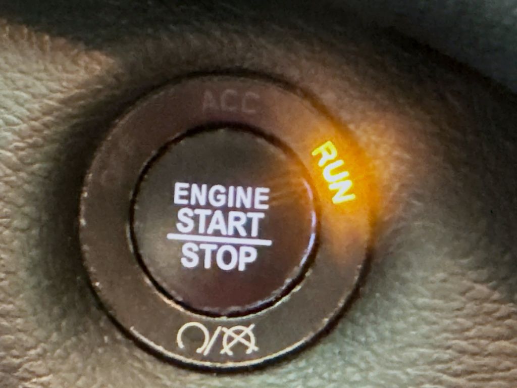 Used Car 2021 Jeep Cherokee  Latitude Plus For Sale Under $20,000 In Austin, Texas