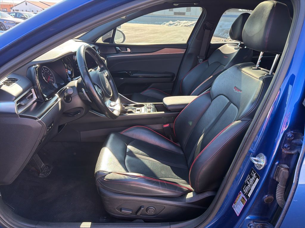 Thumbnail: 2022 Kia K5 - 18