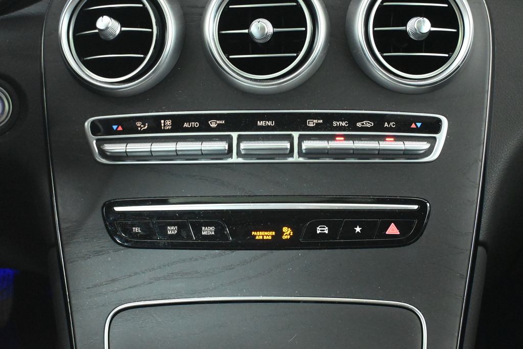 2023 Mercedes-Benz GLC 300 22