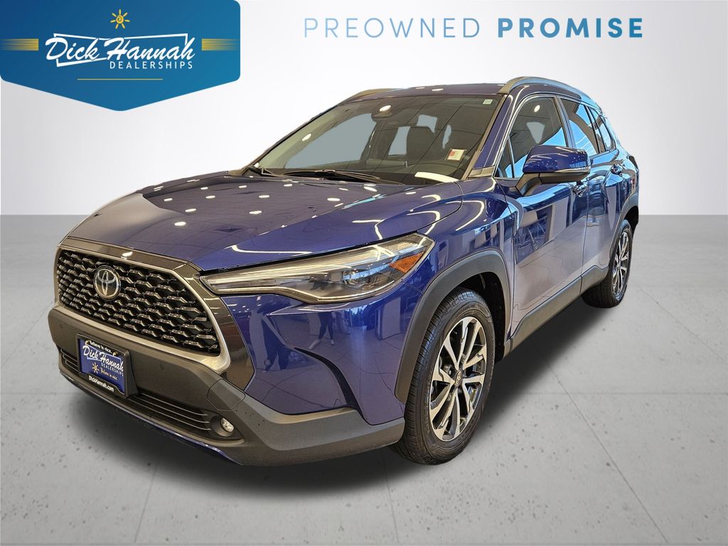 2024 Toyota Corolla Cross XLE