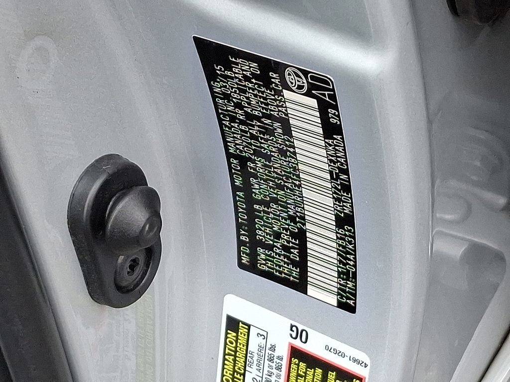 Thumbnail: 2015 Toyota Corolla - 27