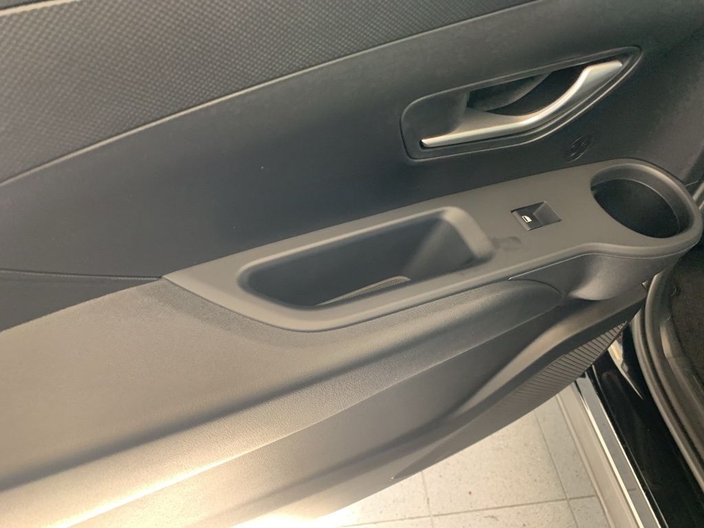 New 2026 Black Hyundai SEL image 12