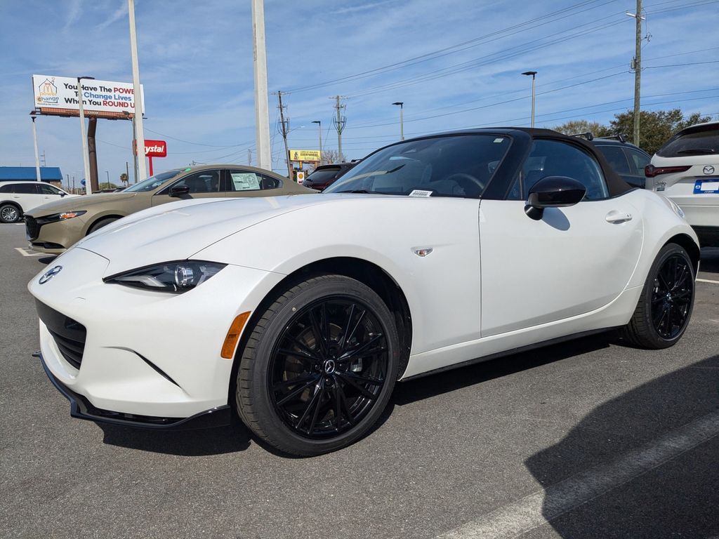 2025 Mazda MX-5 Miata Club