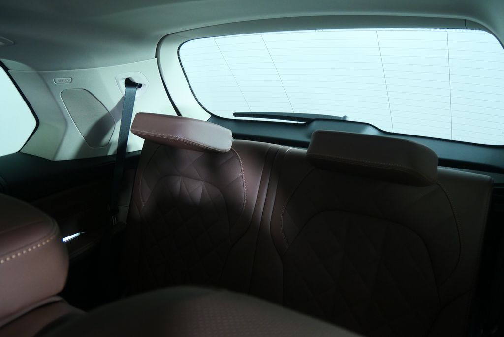 Thumbnail: 2026 BMW X7 - 17