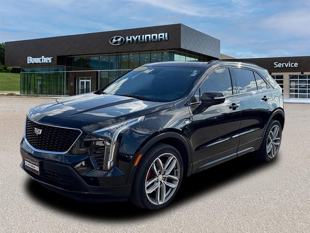 Pre-Owned 2021 Cadillac XT4 Sport 4D Sport Utility in Wisconsin