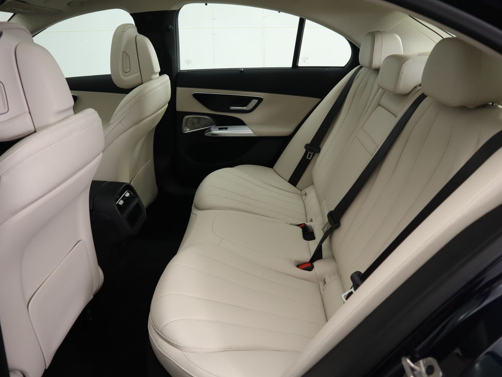 Thumbnail: 2026 Mercedes-Benz E-Class - 22