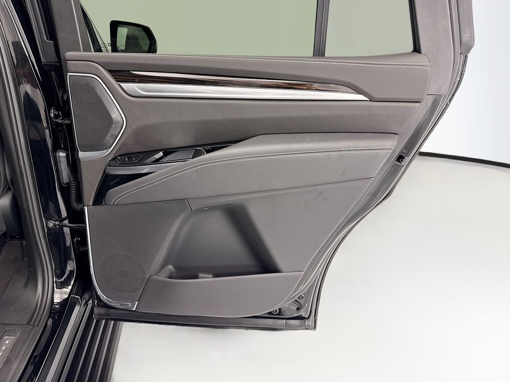 Thumbnail: 2026 Cadillac Escalade - 26
