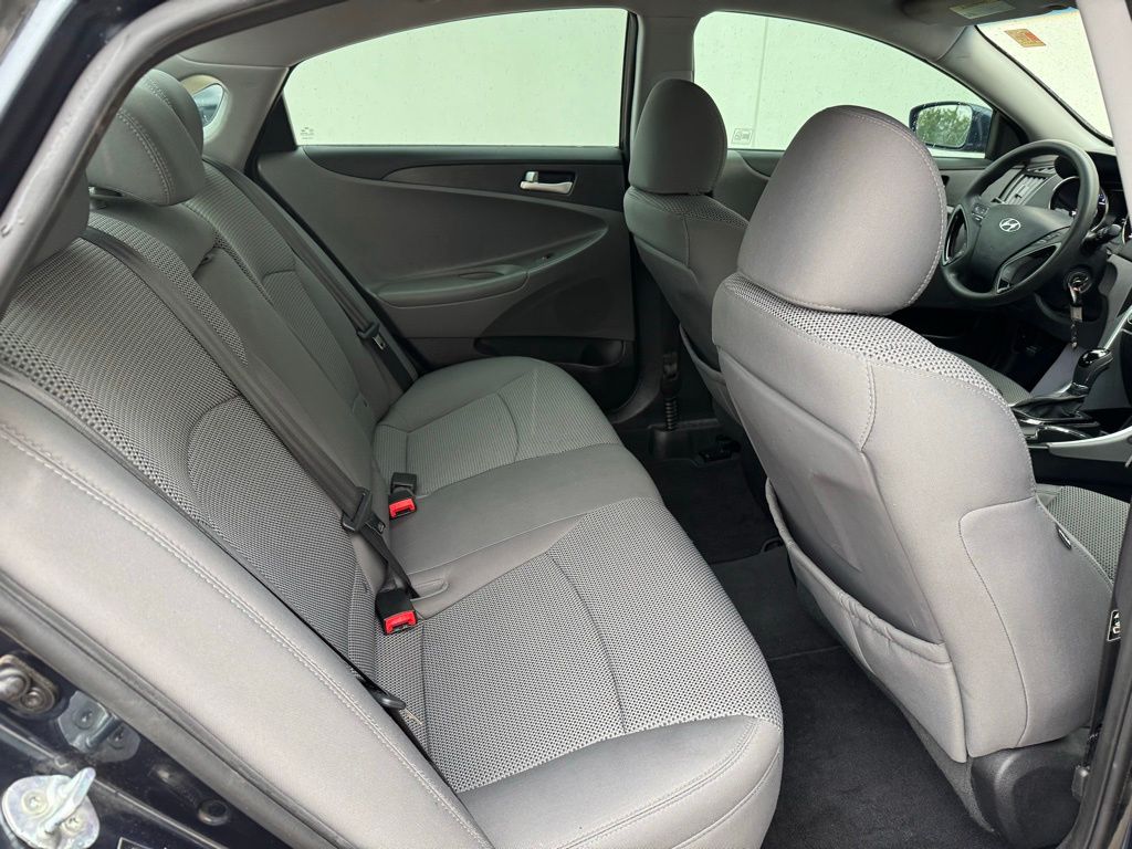 Used Car 2012 Hyundai Sonata  Gls For Sale Under $10,000 In Georgetown, Texas