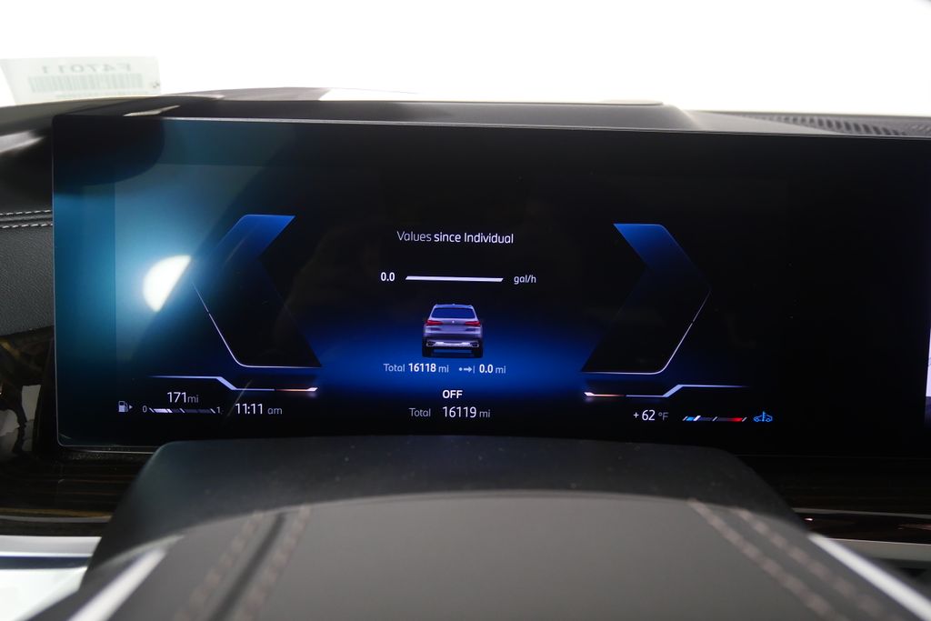 Thumbnail: 2025 BMW X5 - 20