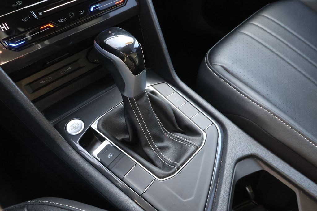 Thumbnail: 2024 Volkswagen Tiguan - 20