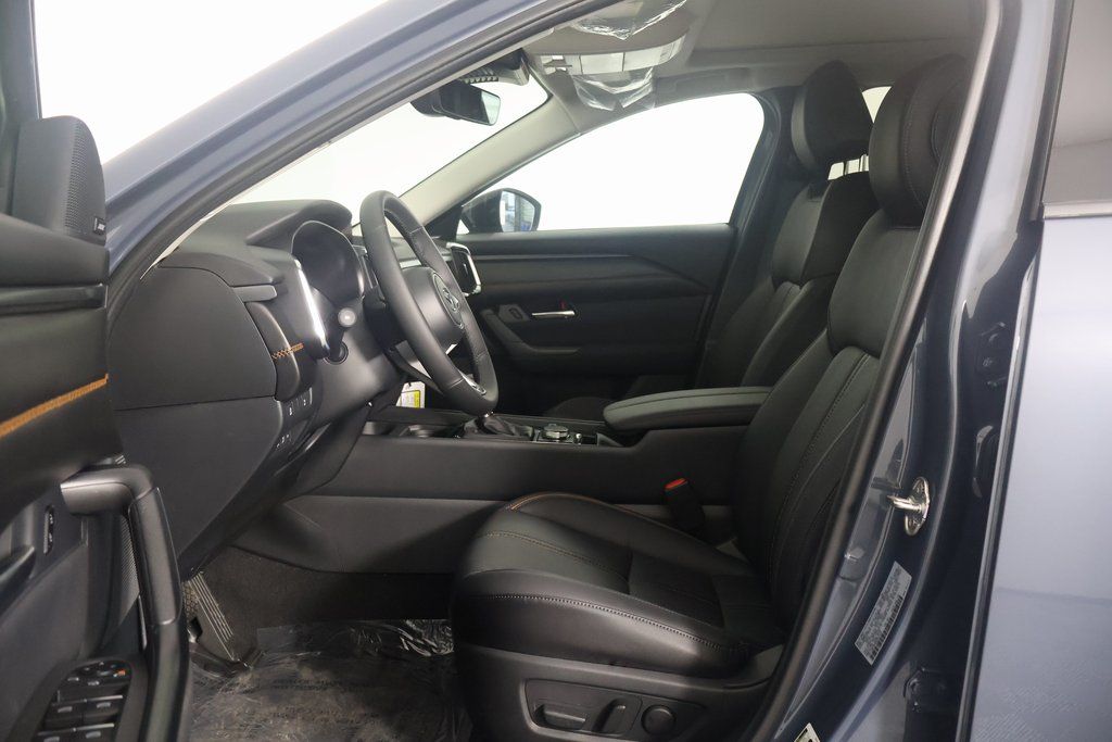 Thumbnail: 2025 Mazda CX-50 - 5