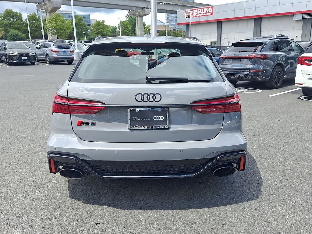 Thumbnail: 2026 Audi RS 6 - 5