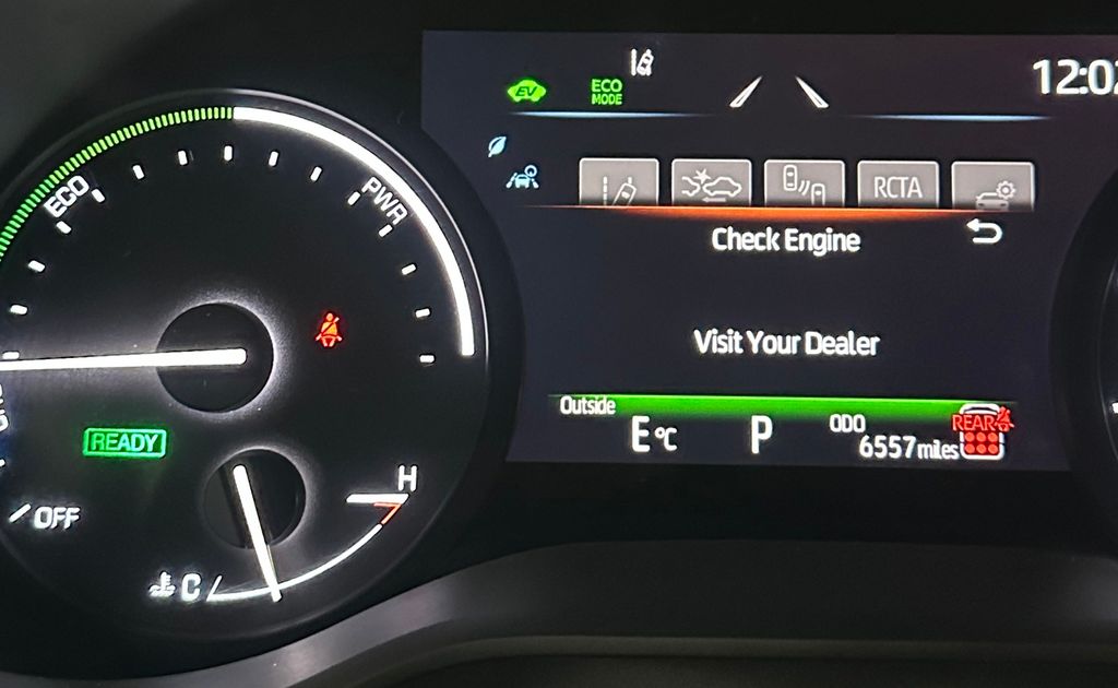 used 2025 Toyota Sienna car, priced at $46,985