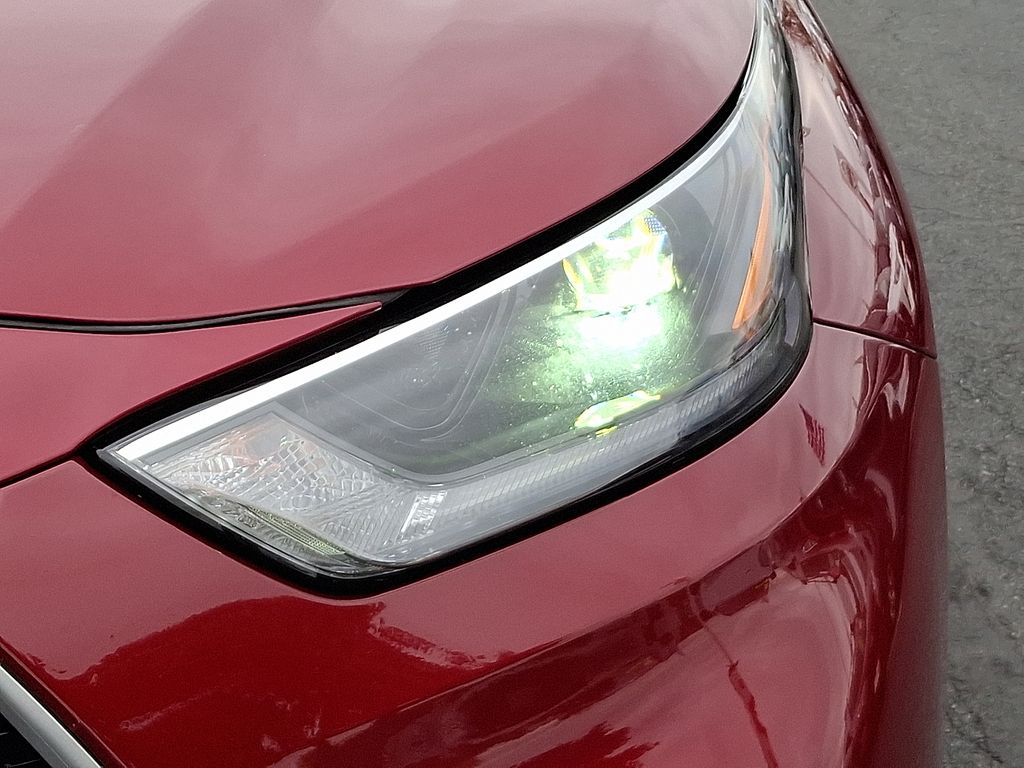 Thumbnail: 2021 Toyota Highlander - 9