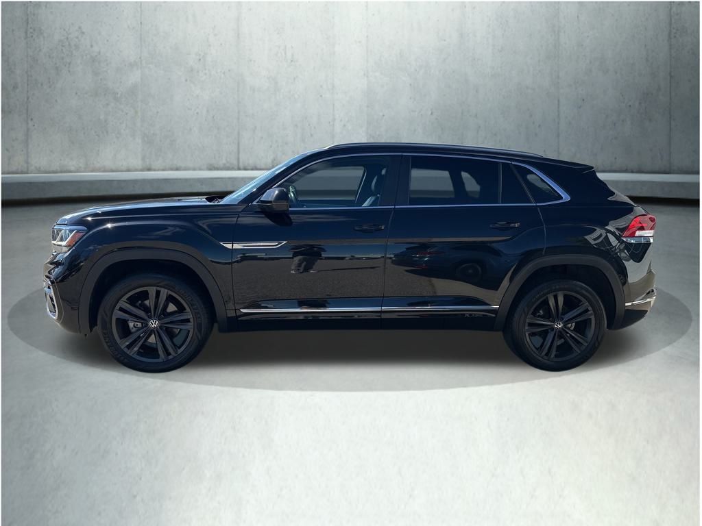 2022 Volkswagen Atlas Cross Sport V6 SEL R-Line photo 2