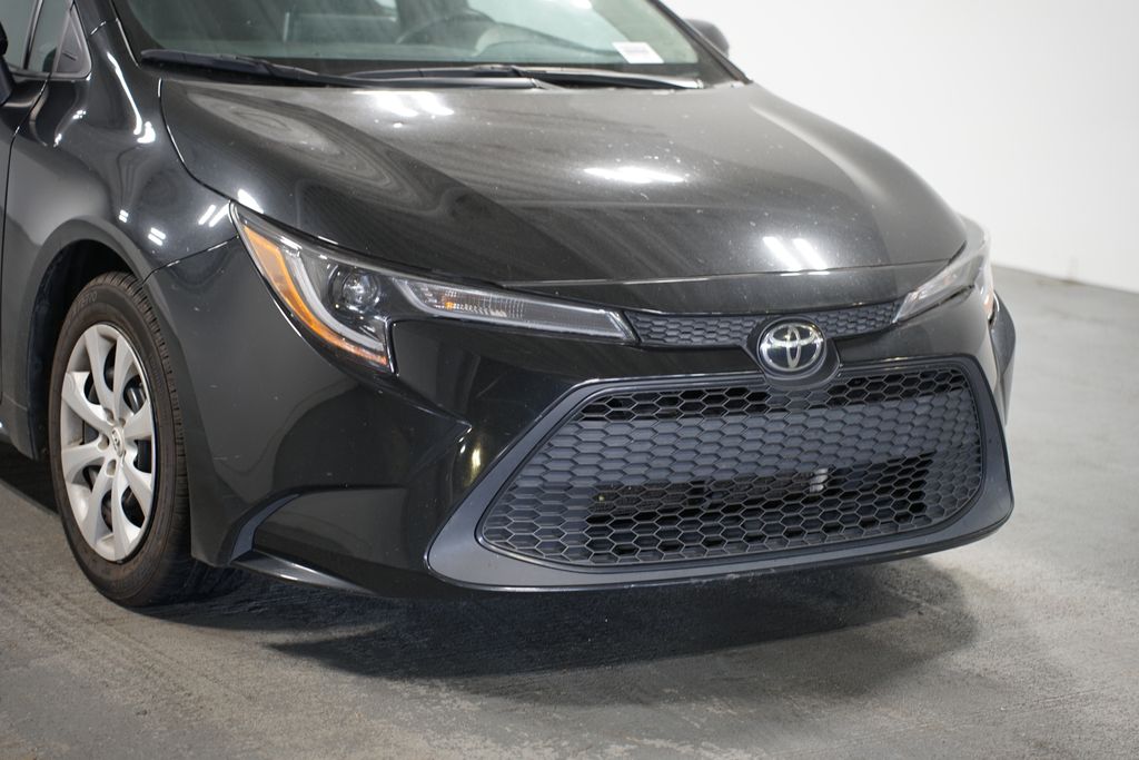 Thumbnail: 2021 Toyota Corolla - 4
