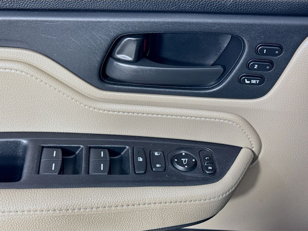 Used Car 2019 Honda Odyssey  Ex-l For Sale Under $25,000 In Austin, Texas