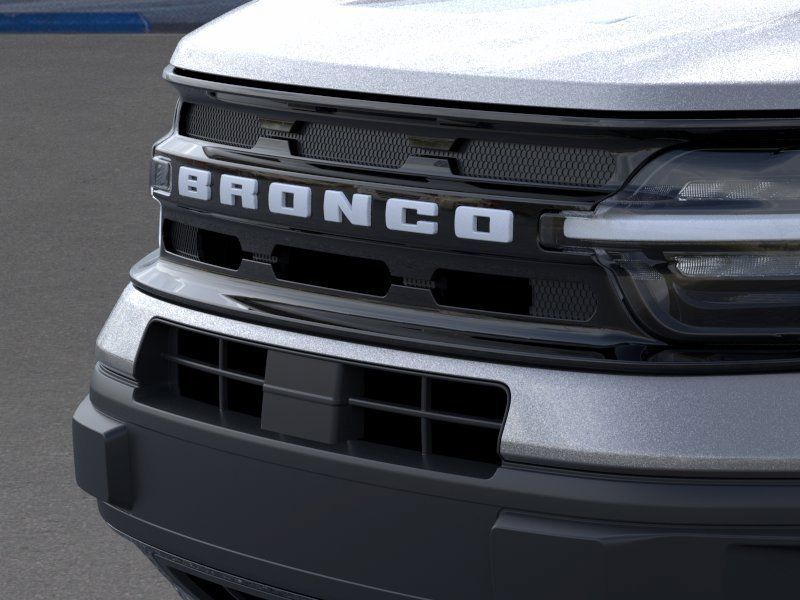 2024 Ford Bronco Sport Outer Banks 18