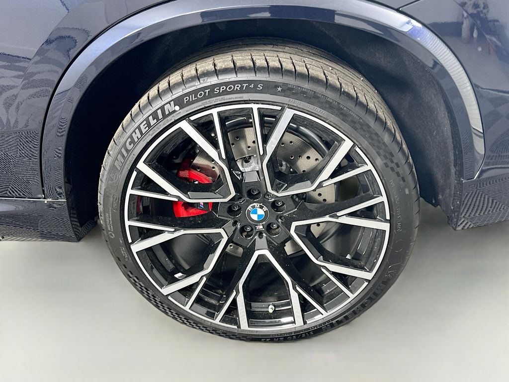 2025 BMW X5 M Competition 23