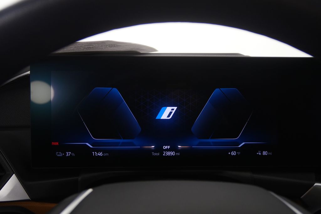 Thumbnail: 2023 BMW i4 - 19