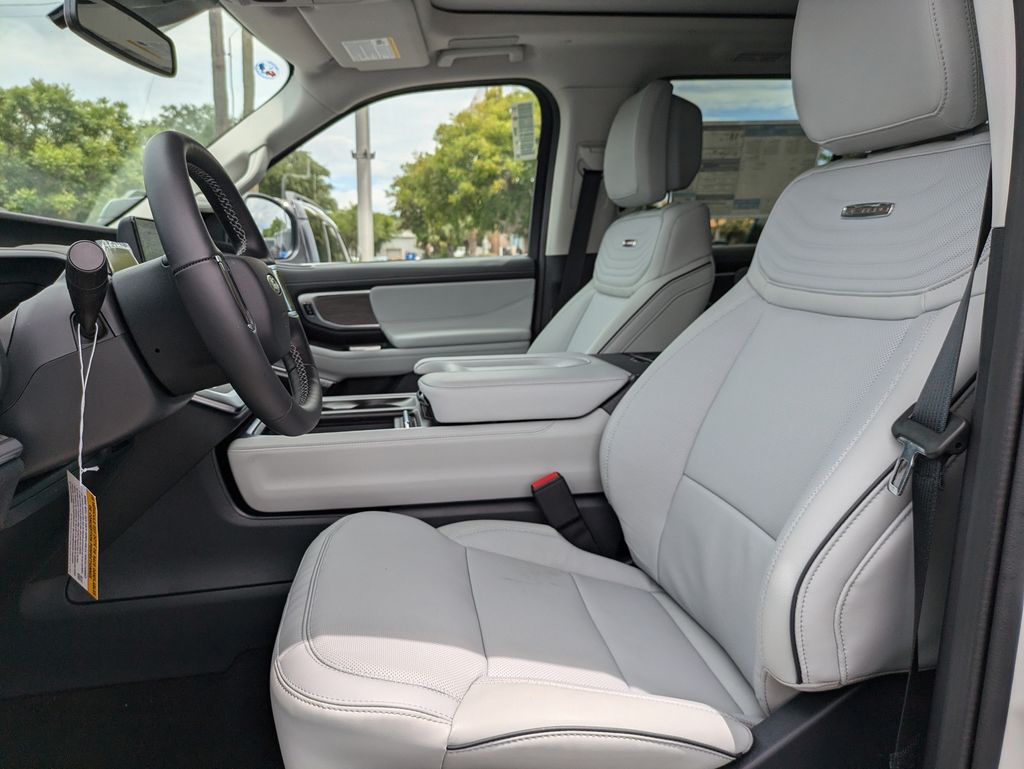 2026 Ford Expedition Max Platinum MAX
