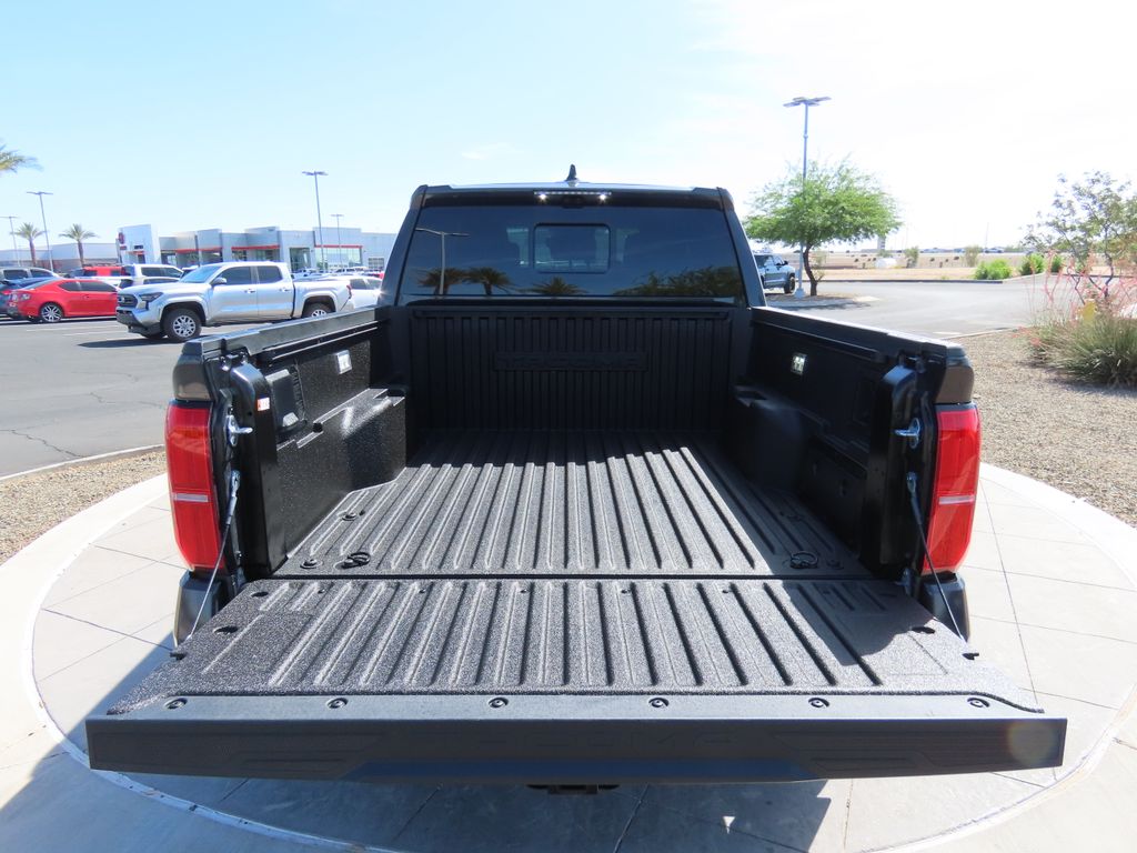 2024 Toyota Tacoma Limited 28