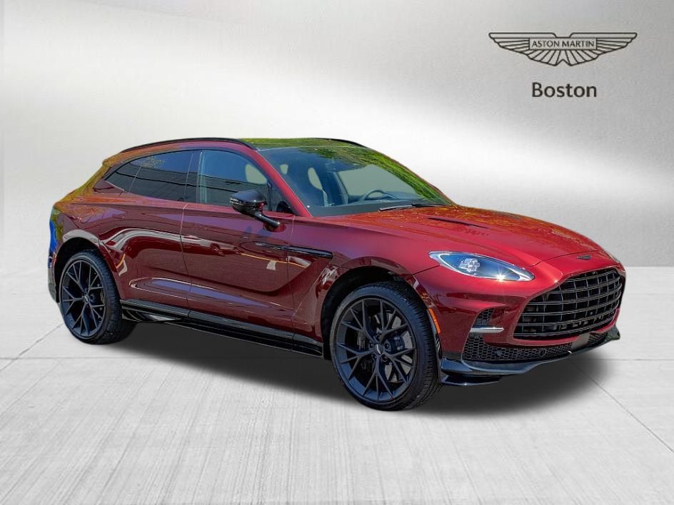 /2025 Aston-Martin DBX