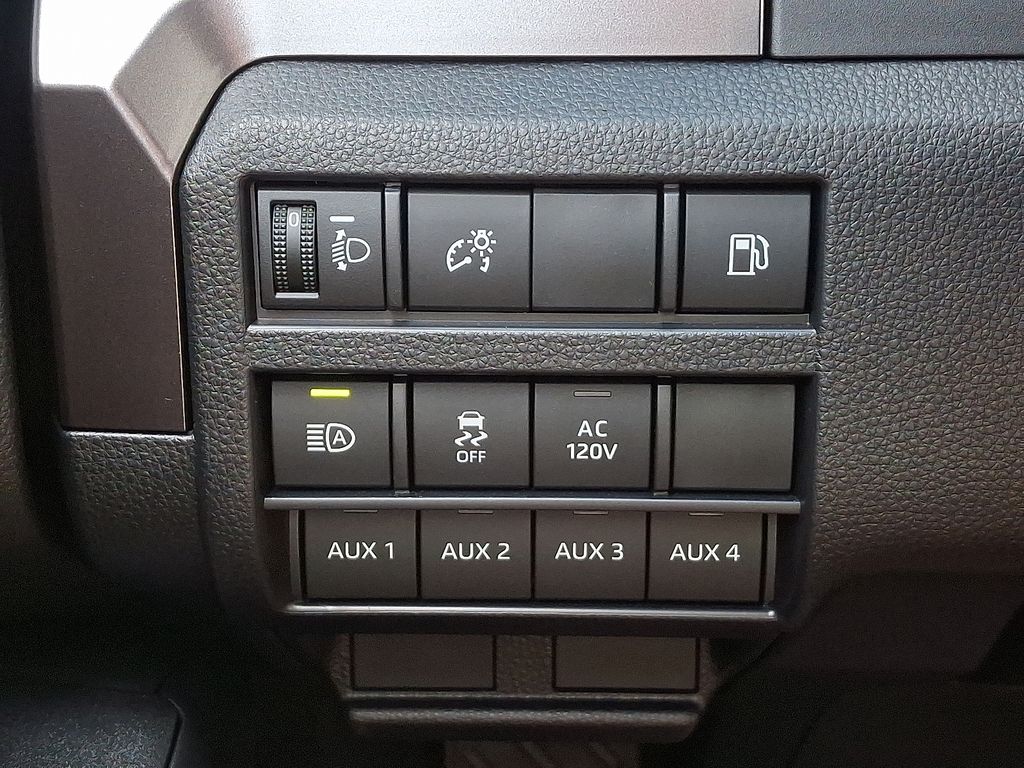 Thumbnail: 2025 Toyota 4Runner - 23