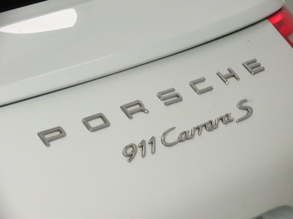 Thumbnail: 2014 Porsche 911 - 20