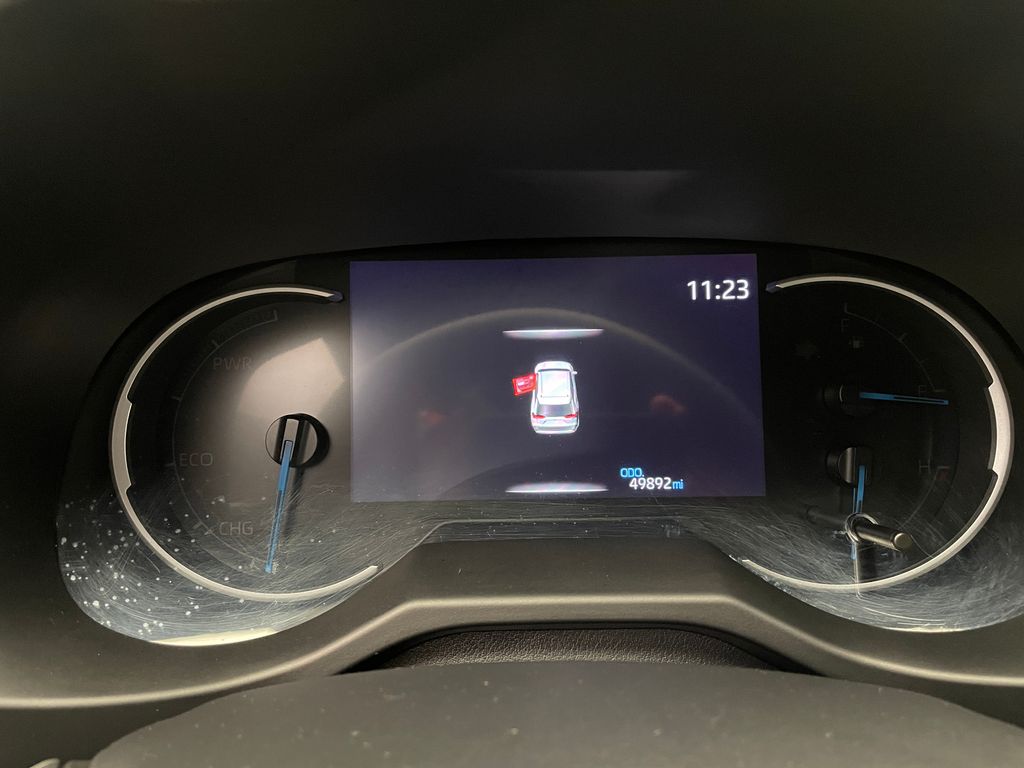 2021 Toyota RAV4 XSE 24