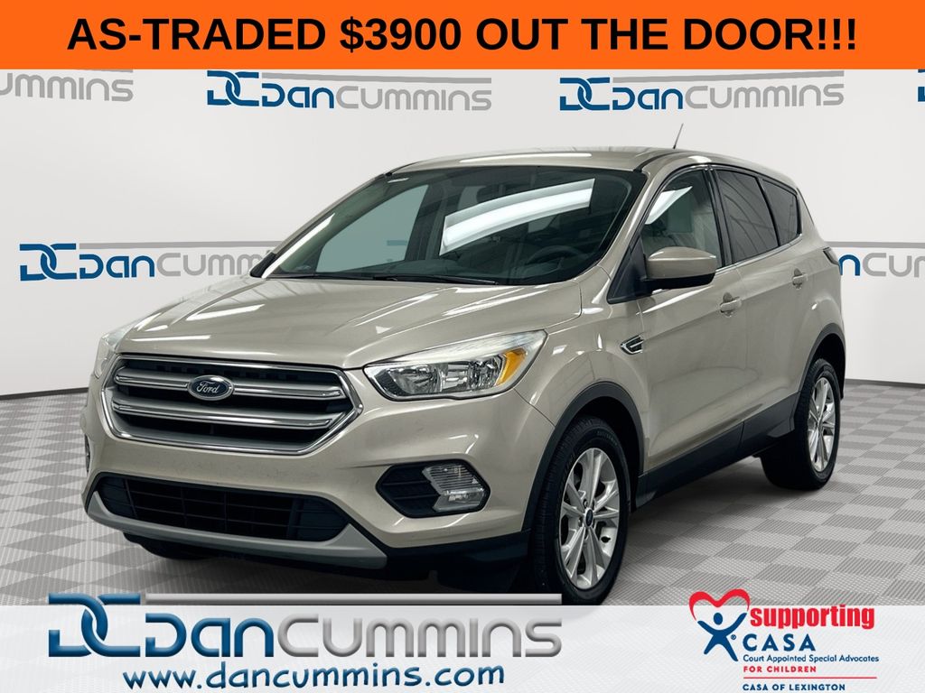 White Gold Metallic 2017 Ford Escape SUV / Crossover Front-Wheel Drive 6-Speed Automatic