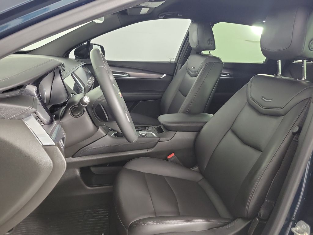 2024 Cadillac XT5 Luxury Green at Tom Peacock Cadillac