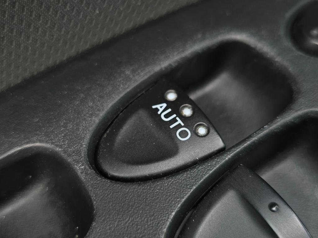 2010 Honda Civic LX photo 25