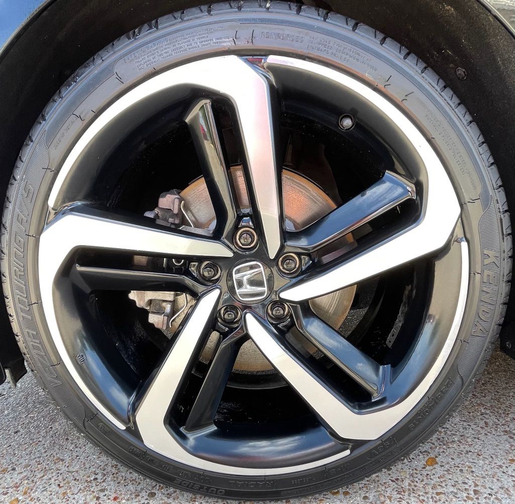 2020 Honda Accord Sport 2.0T Black at DeMontrond Auto Country