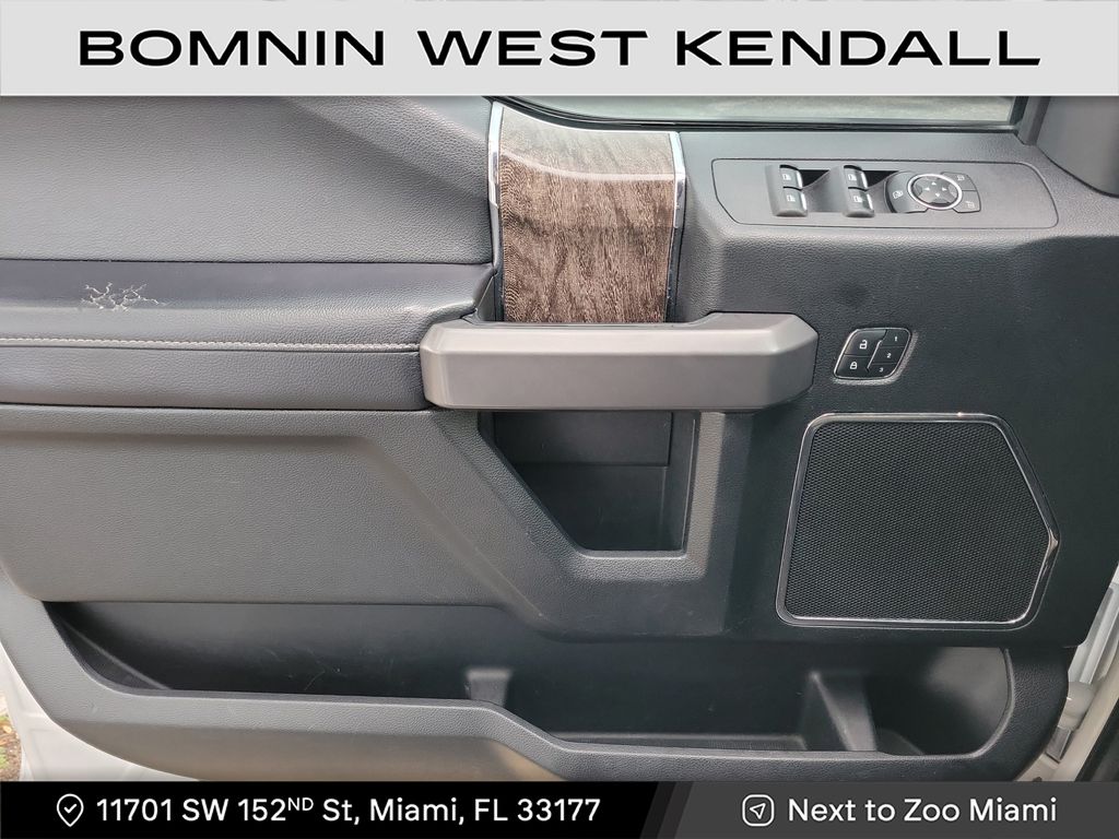 2018 Ford F-250SD XLT photo