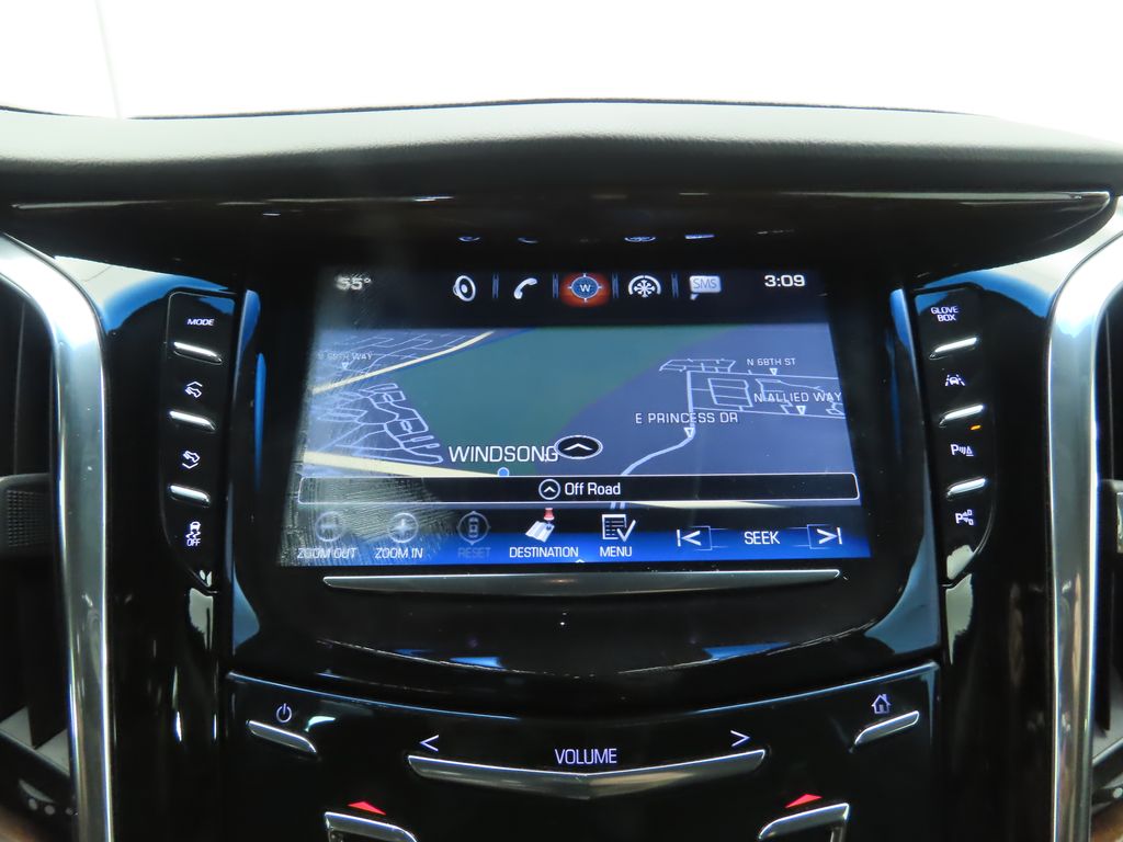 Thumbnail: 2017 Cadillac Escalade - 15