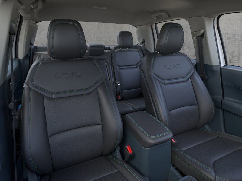 2025 Ford Maverick Lobo Standard