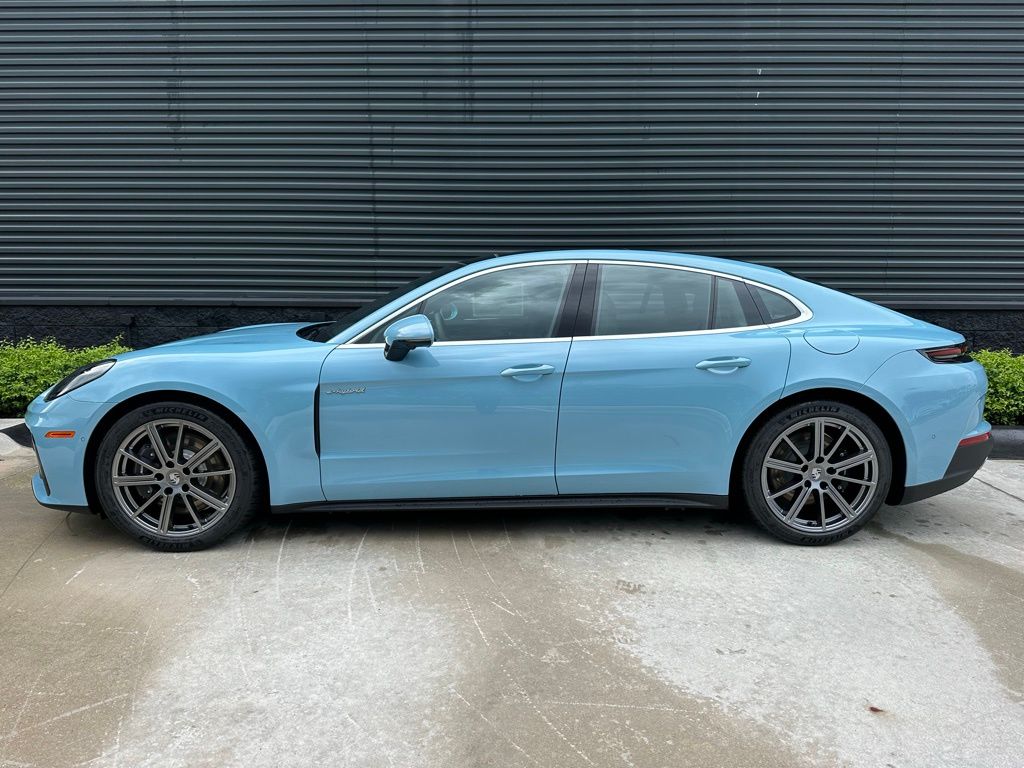 Thumbnail: 2026 Porsche Panamera - 2