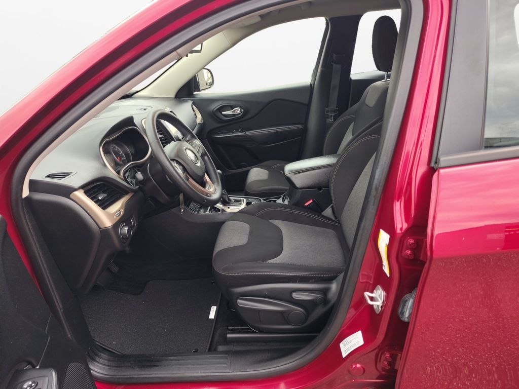 Used Car 2015 Jeep Cherokee  Sport For Sale Under $15,000 In Austin, Texas