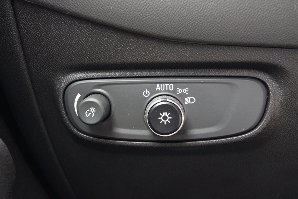Used 2022 Chevrolet Equinox SUV