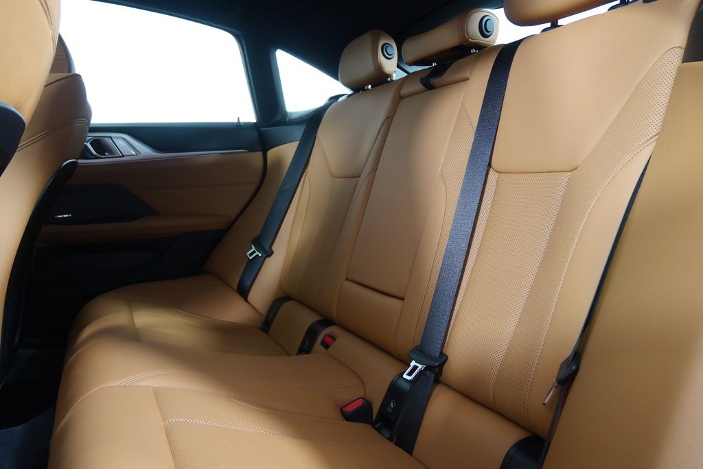 Thumbnail: 2024 BMW 4 Series - 16