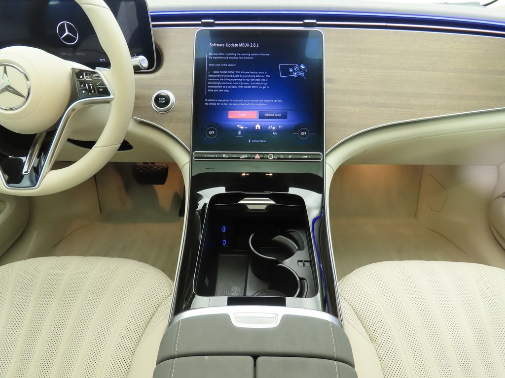 Thumbnail: 2023 Mercedes-Benz EQS - 13