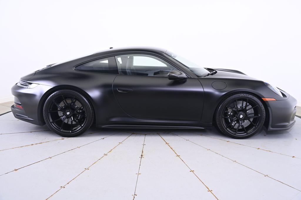 Thumbnail: 2022 Porsche 911 - 8