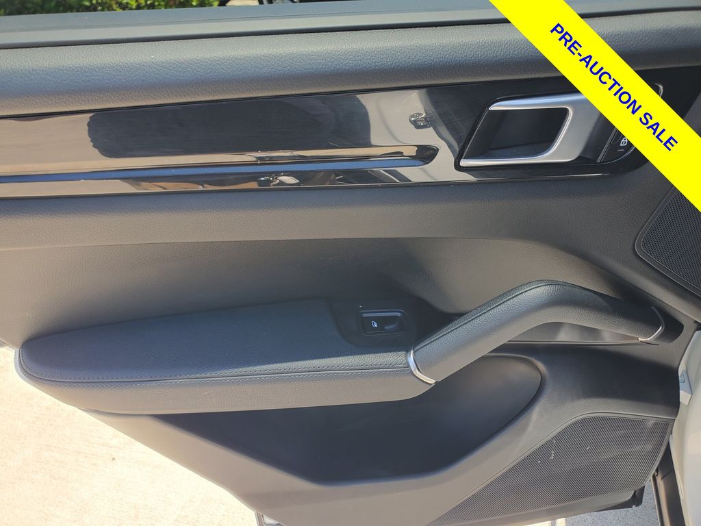 Used 2023 Porsche Cayenne SUV