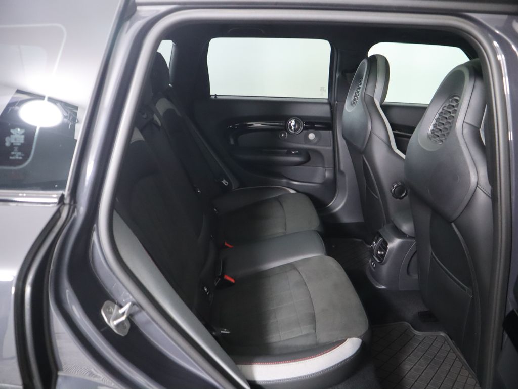 Thumbnail: 2020 MINI Cooper Clubman - 23