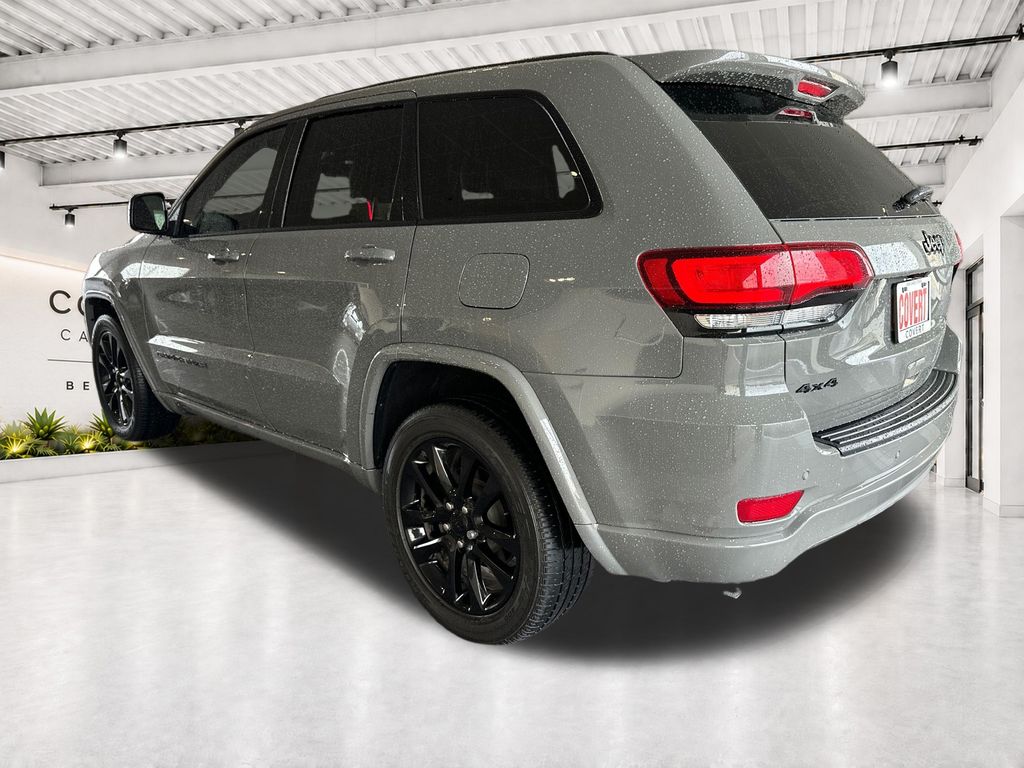 Used Car 2020 Jeep Grand Cherokee  Altitude For Sale Under $25,000 In Austin, Texas