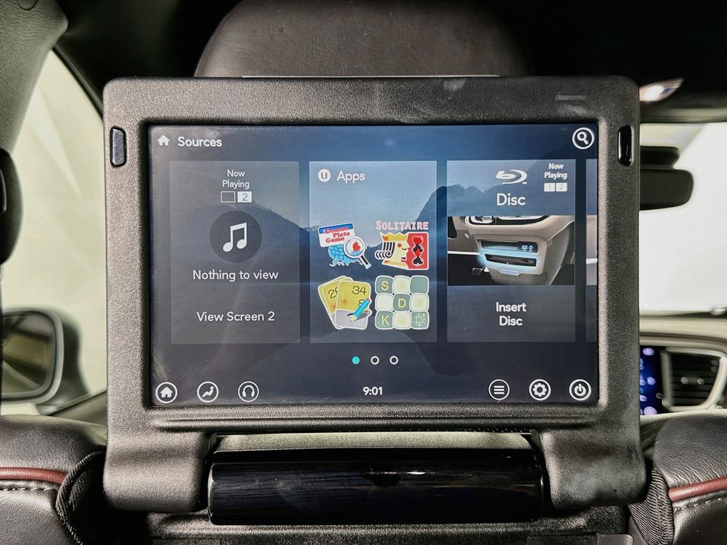 Thumbnail: 2020 Chrysler Pacifica - 26