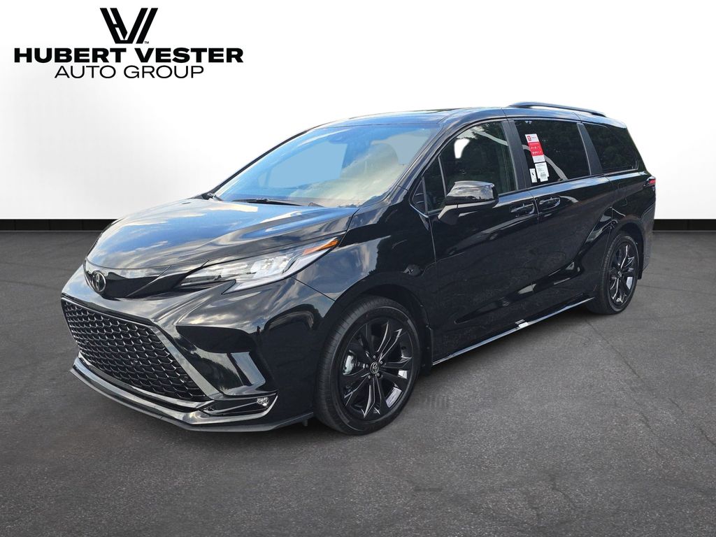 New 2026 Toyota Sienna Van