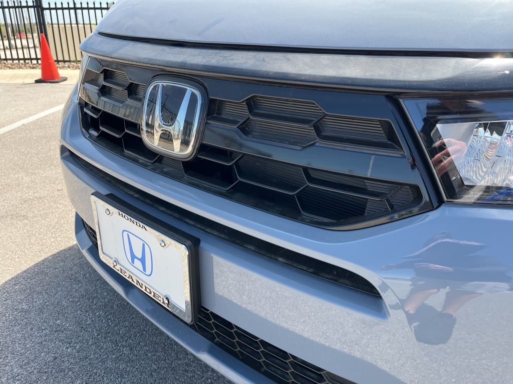 Thumbnail: 2026 Honda Odyssey - 16